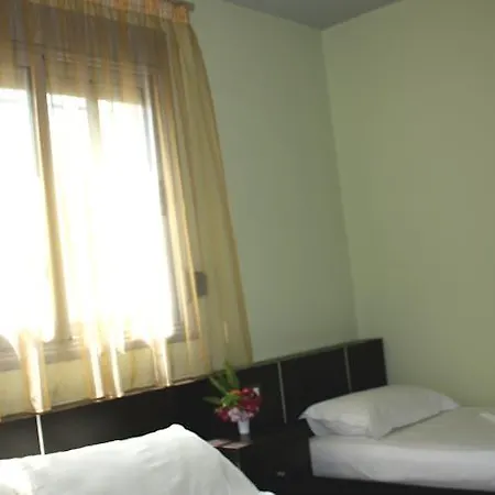 Ambasador Hotel