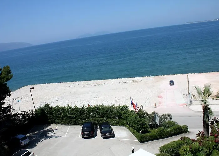 Ambasador 3* Vlora