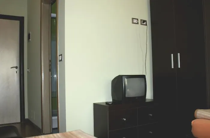 Ambasador Szálloda Vlora