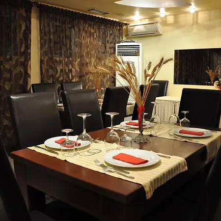 Ambasador Hotel