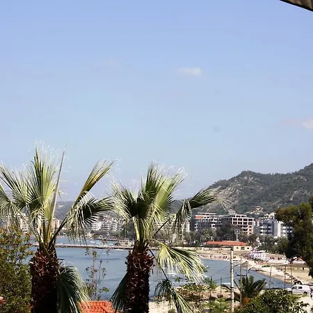 Ambasador 3* Vlorë