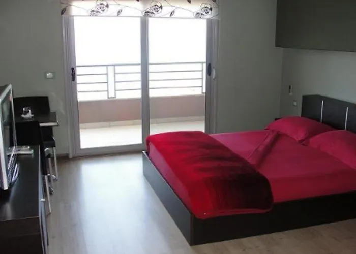 Ambasador 3* Vlorë